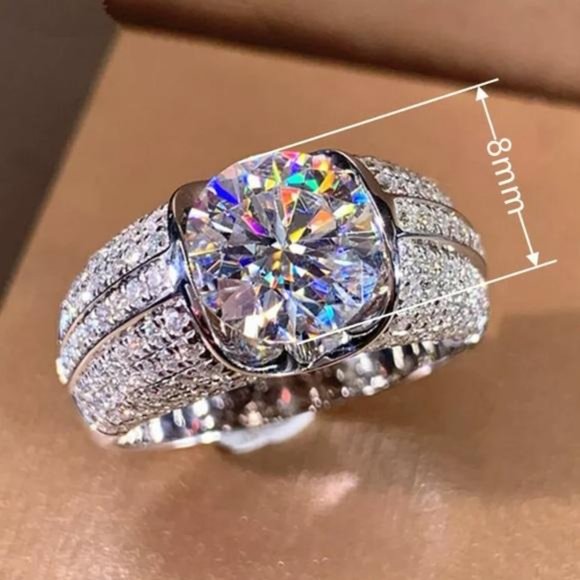 NEW 925 SILVER DIAMOND HALO RING, CUTE RING, SHINY RING. - Picture 5 of 5